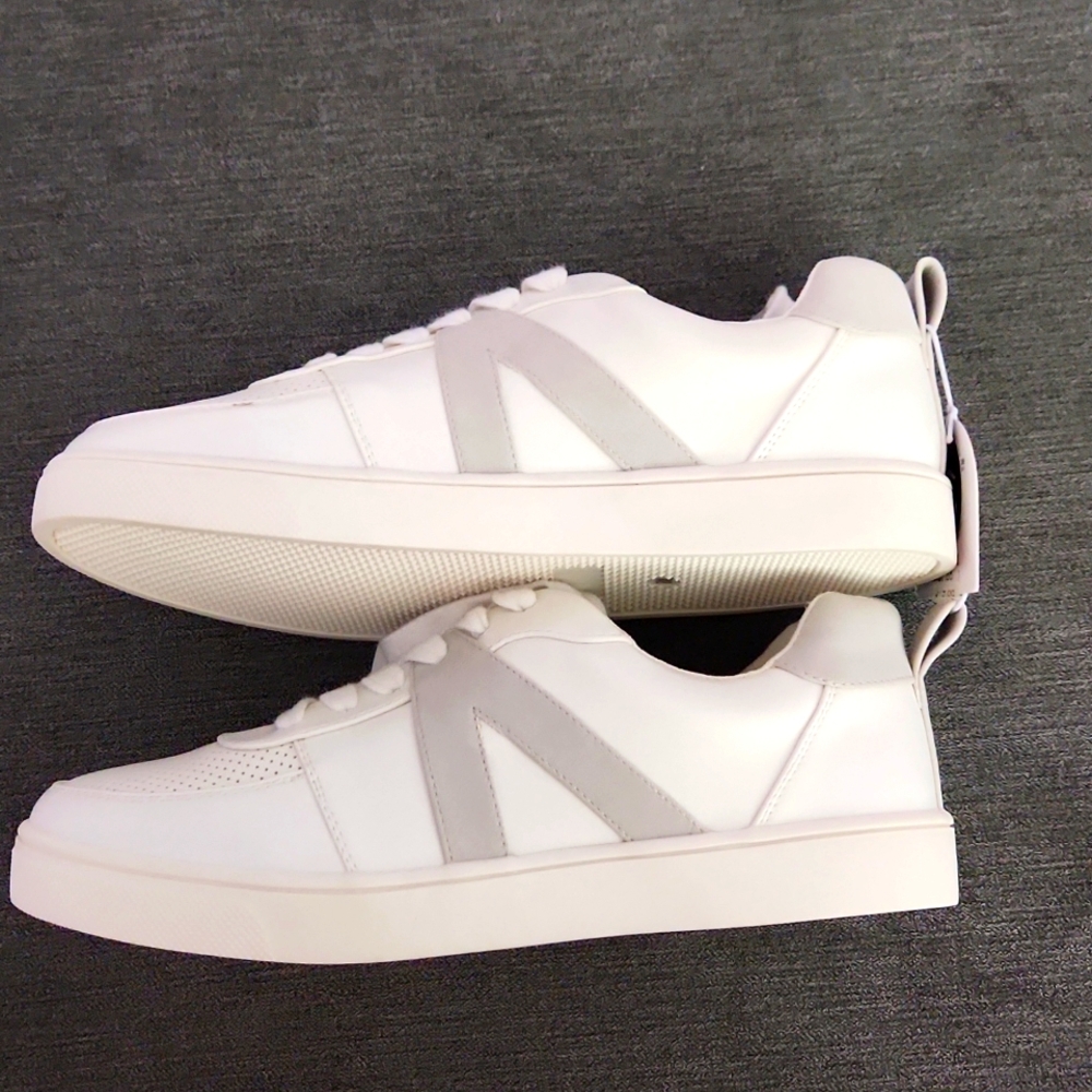 Womens shoes